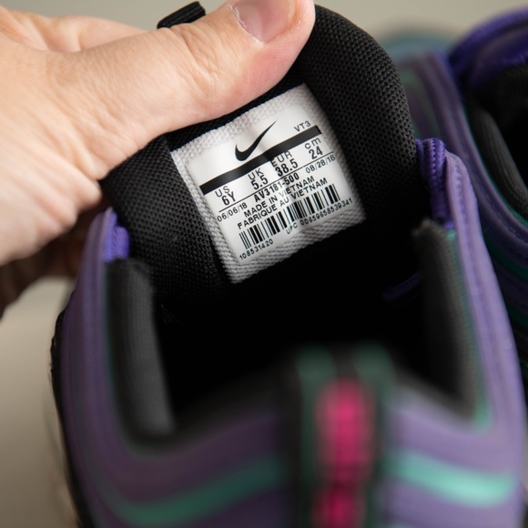 Nike VT3 Air Max 97 GS Iridescent Court Purple AV3181-500 Size 6Y / Women 7.5 - Picture 6 of 7